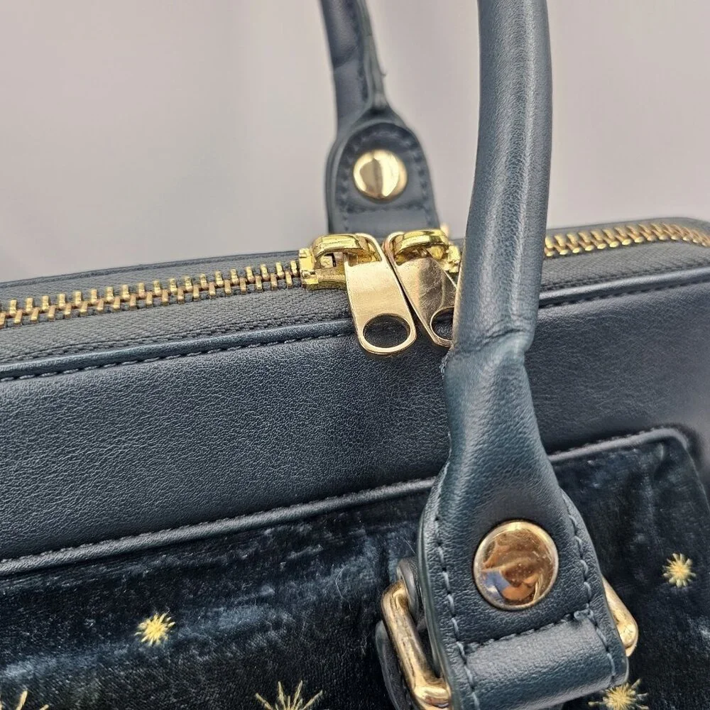 House of Flynn Purse Camera Bag Travel Shoulder Bag Hand Bag Green Velvet LARGE - Picture 3 of 16